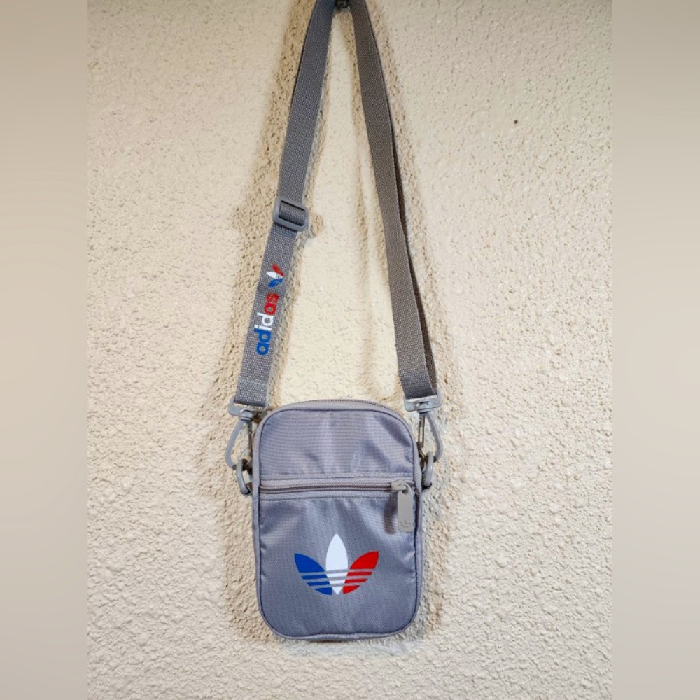 BNWT Adidas Side Bag